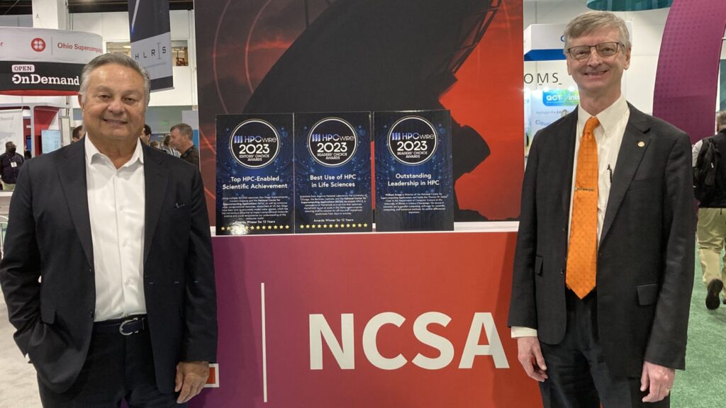 NCSA Director Bill Gropp accepting the HPCwire award for Best Use of HPC in Life Science